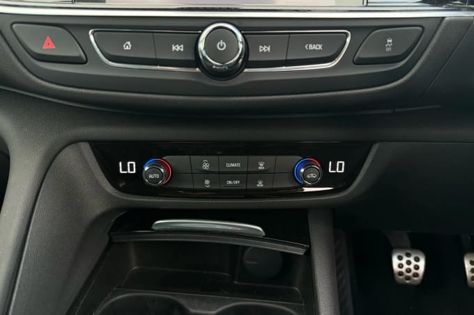 2017 Vauxhall Insignia