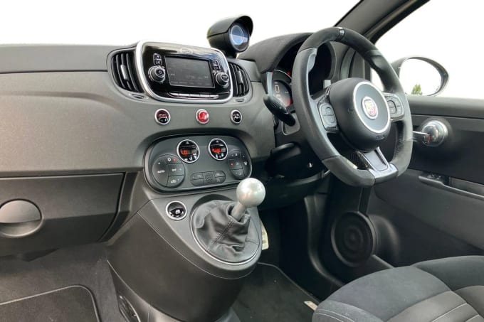 2019 Abarth 595