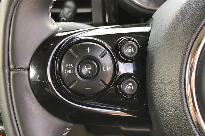 2017 Mini Hatch
