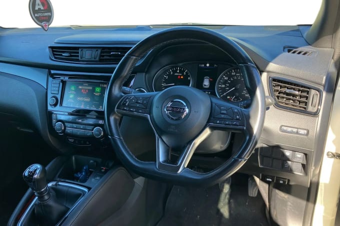 2020 Nissan Qashqai