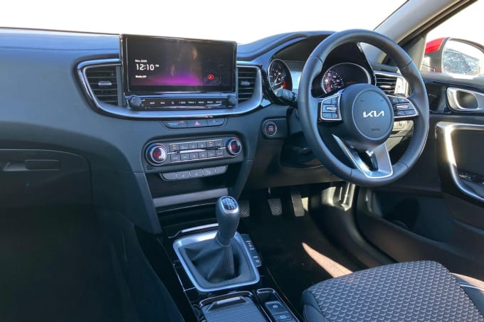 2025 Kia Ceed
