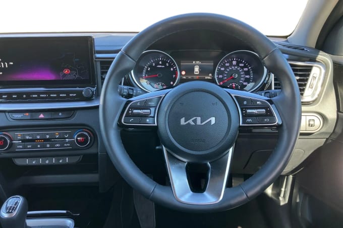 2025 Kia Ceed