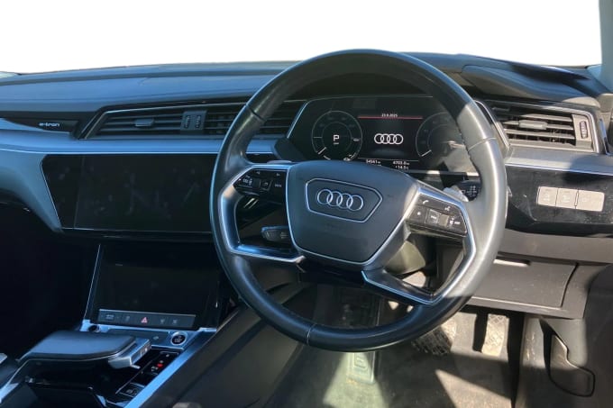 2021 Audi E-tron