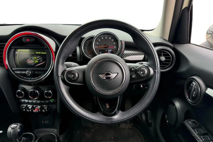2017 Mini Hatch