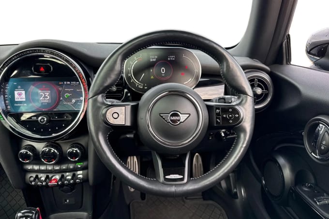 2021 Mini Hatch