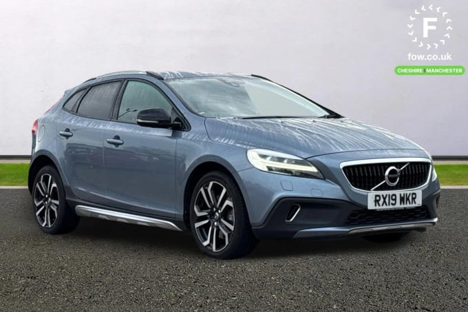 2019 Volvo V40