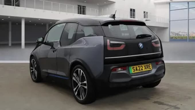 2022 BMW I3