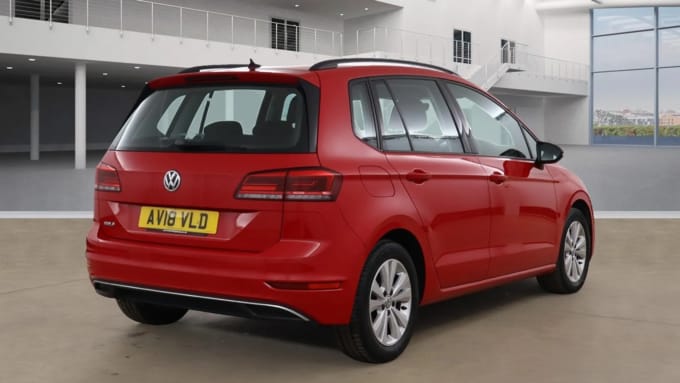 2018 Volkswagen Golf Sv