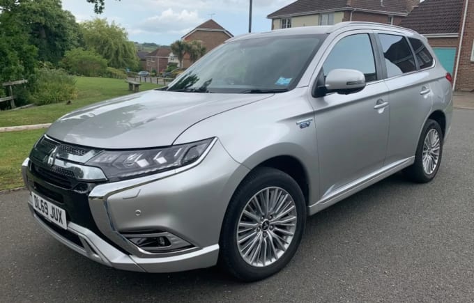 2020 Mitsubishi Outlander
