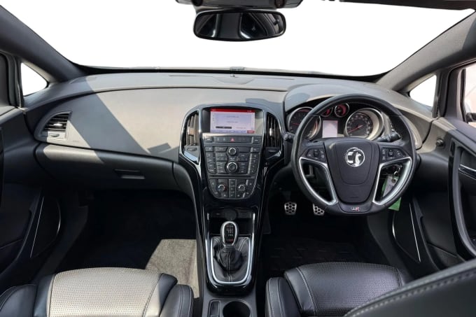 2022 Vauxhall Gtc