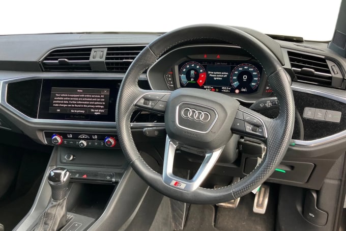 2020 Audi Q3