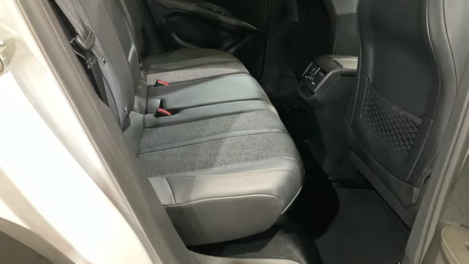 2020 Peugeot 3008