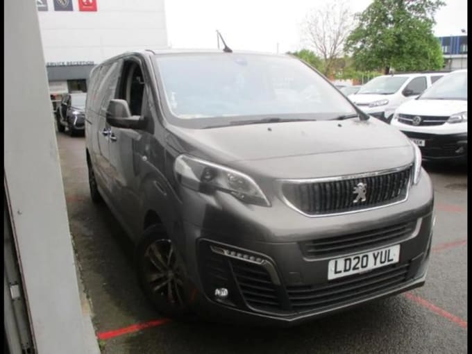 2020 Peugeot Traveller