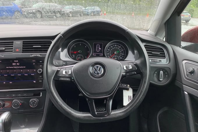 2019 Volkswagen Golf