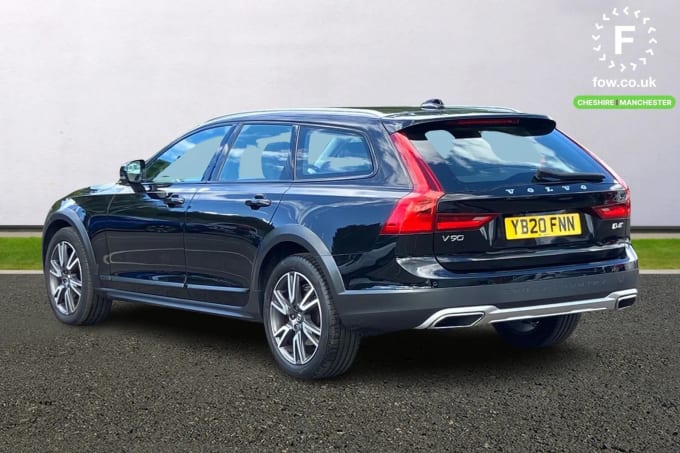 2020 Volvo V90