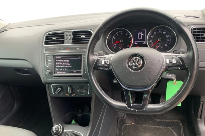 2017 Volkswagen Polo