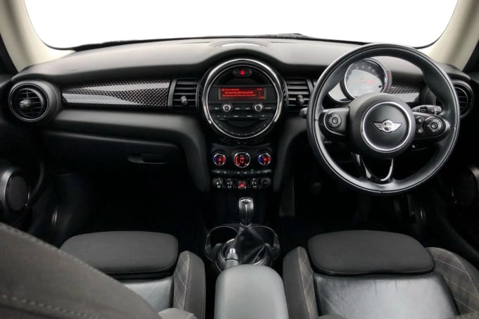 2016 Mini Hatch