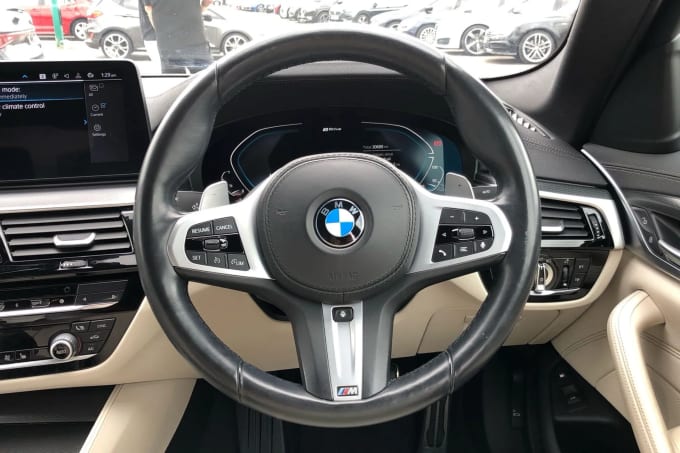 2021 BMW 5 Series