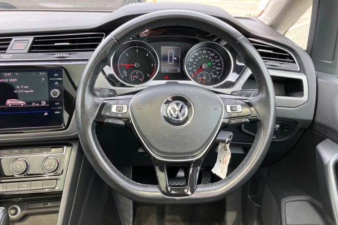 2020 Volkswagen Touran