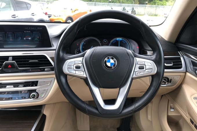 2016 BMW 7 Series