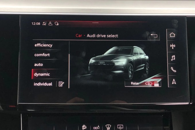 2020 Audi E-tron