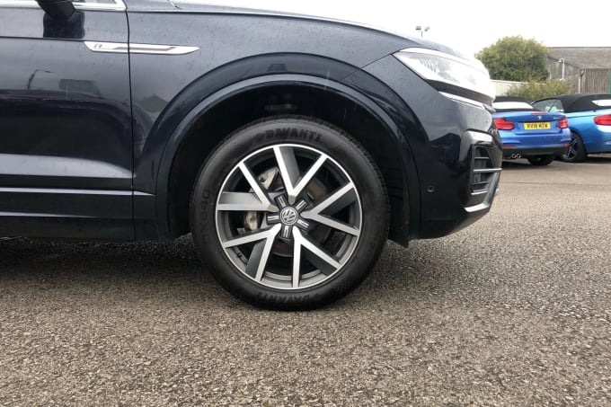 2018 Volkswagen Touareg