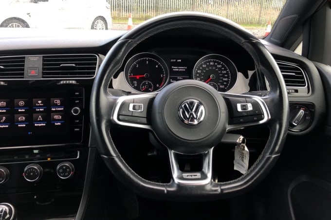 2018 Volkswagen Golf