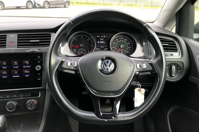 2019 Volkswagen Golf