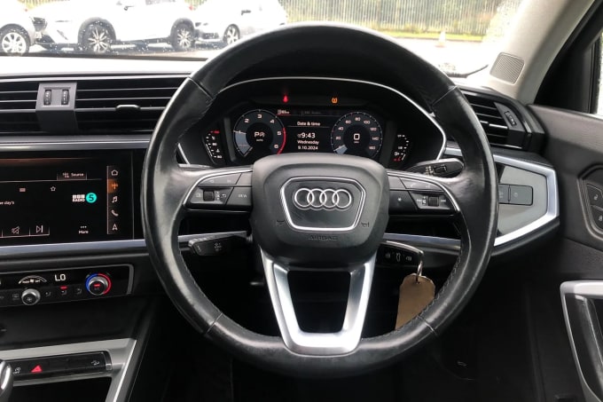 2021 Audi Q3