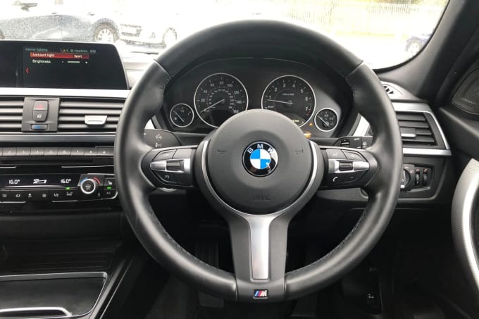 2018 BMW 3 Series