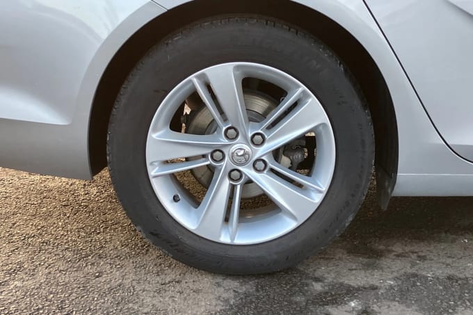 2018 Vauxhall Insignia