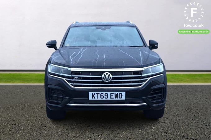 2019 Volkswagen Touareg