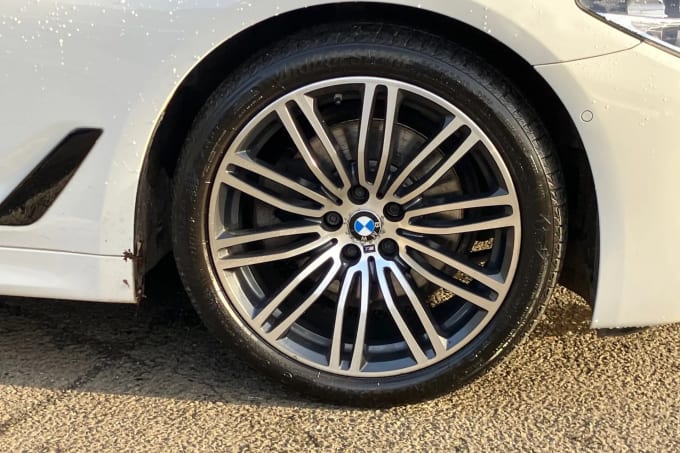 2019 BMW 5 Series