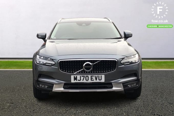 2020 Volvo V90