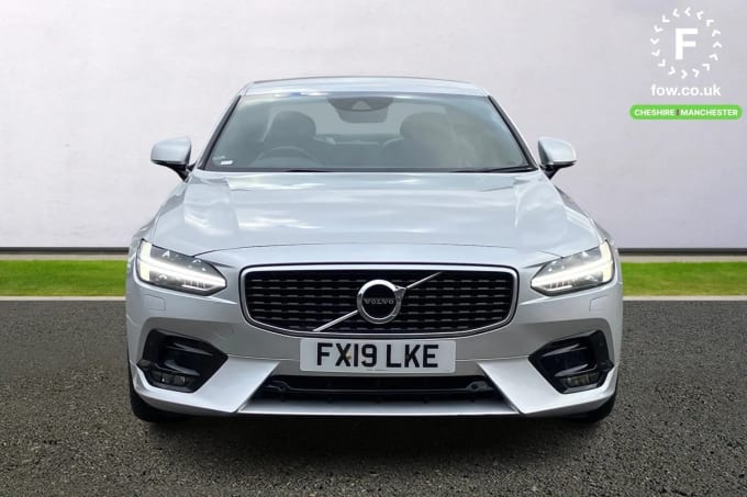 2019 Volvo S90