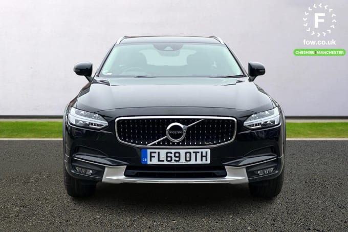 2019 Volvo V90