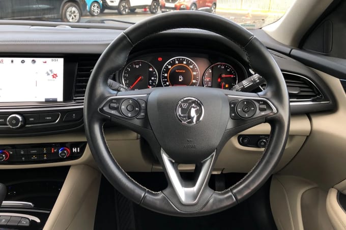 2017 Vauxhall Insignia