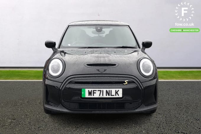 2021 Mini Hatch