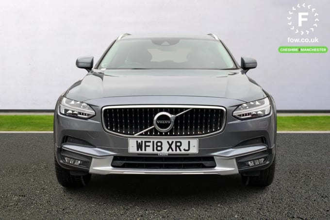 2018 Volvo V90