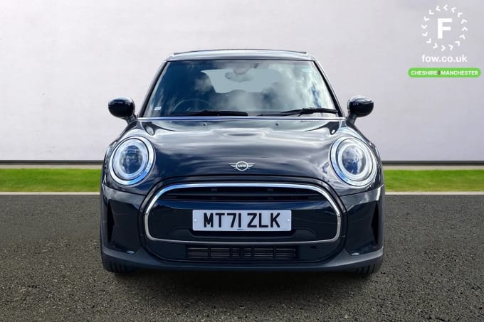 2021 Mini Hatch