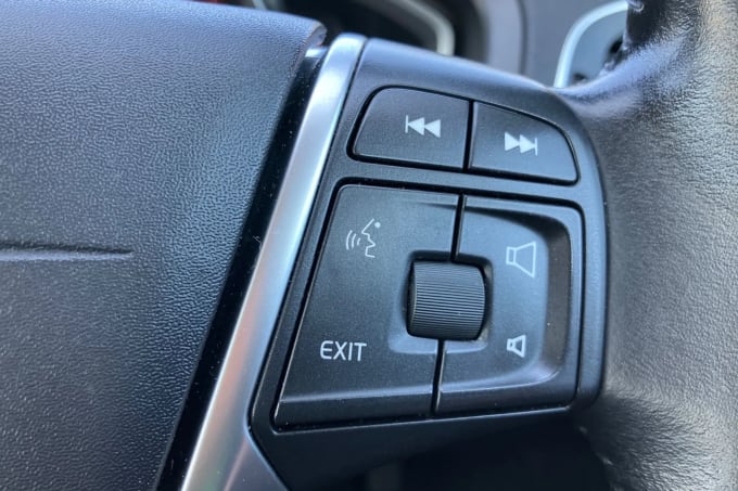 2016 Volvo V40