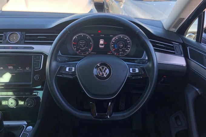 2016 Volkswagen Passat