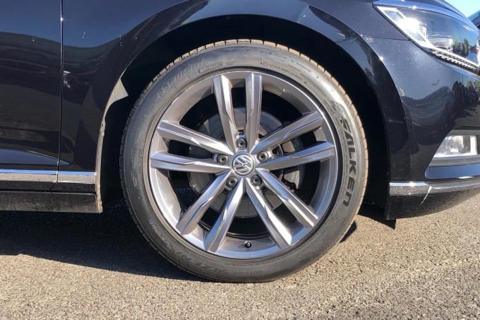 2016 Volkswagen Passat