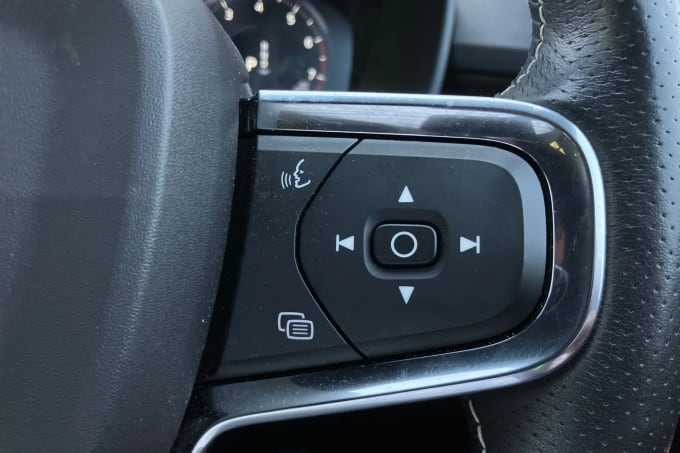 2020 Volvo Xc40