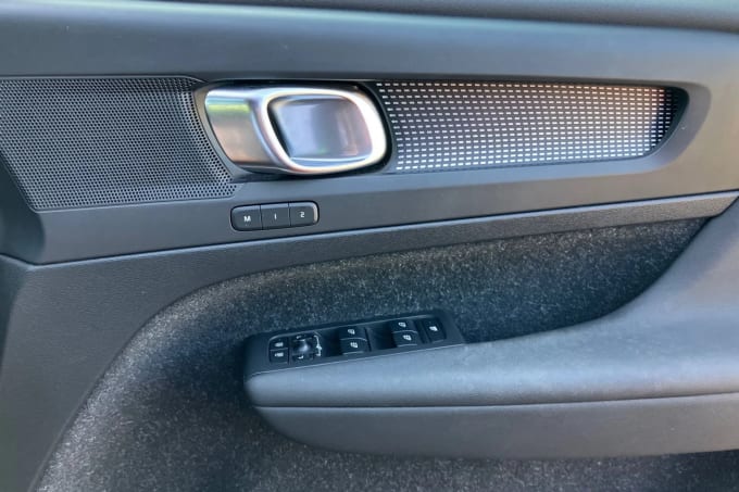 2020 Volvo Xc40