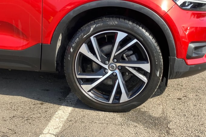 2020 Volvo Xc40