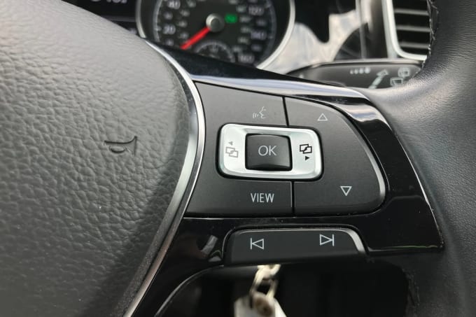 2019 Volkswagen Golf