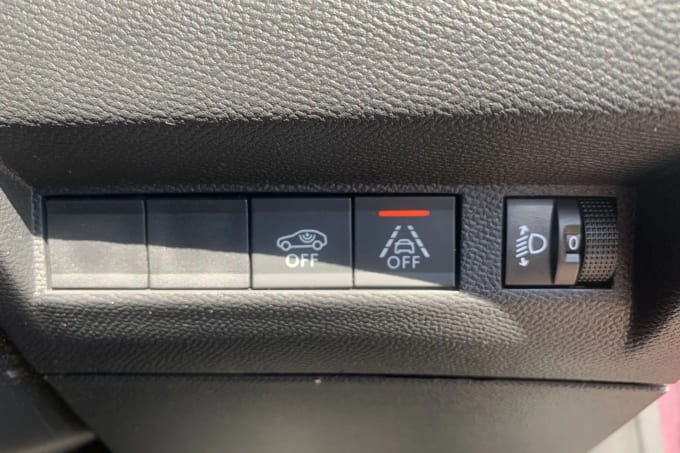 2021 Peugeot 2008