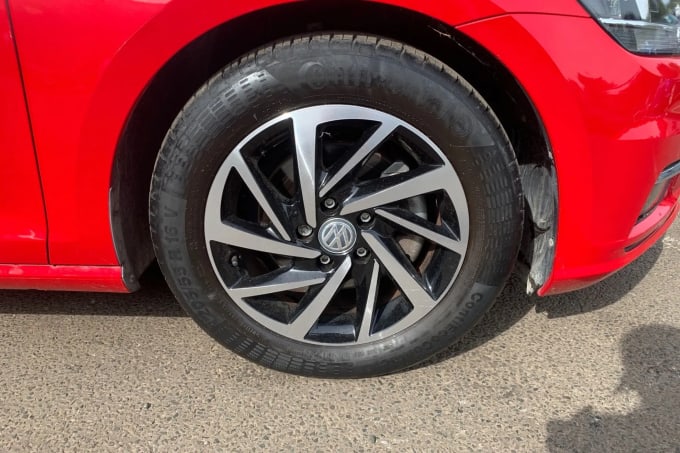 2019 Volkswagen Golf