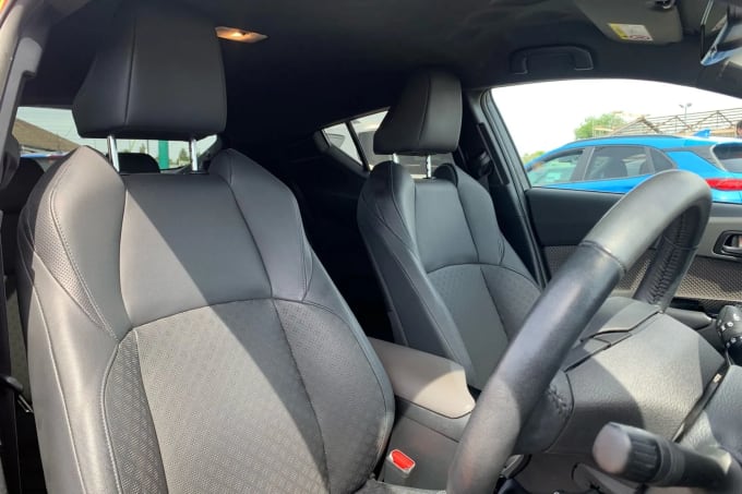 2021 Toyota C-hr